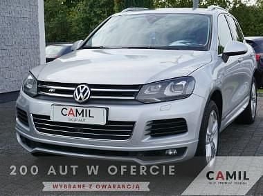 Srebrny (metalik) Używany 2011 VW Touareg R-line SUV | 69 000 zł - Obraz 1/3