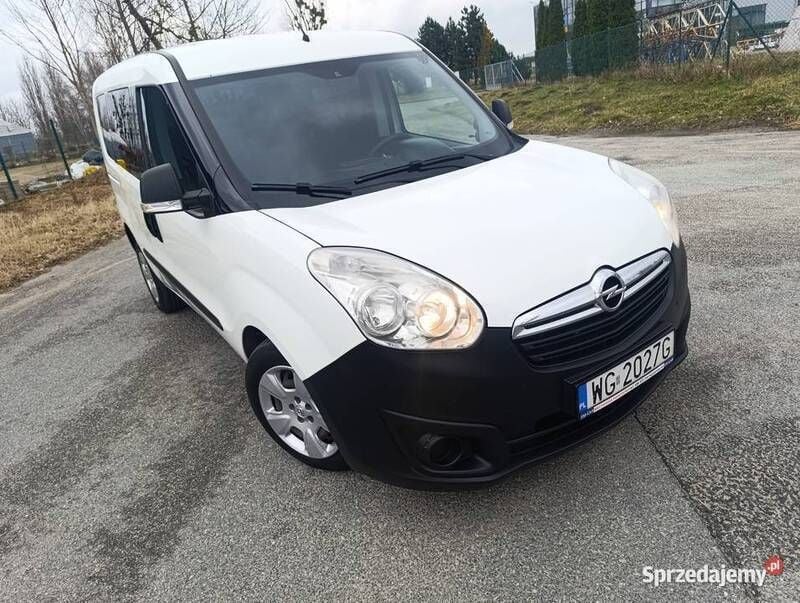 Używany 2015 Opel Combo Minivan | 22 900 zł (Uczciwa cena) - Obraz 1/4