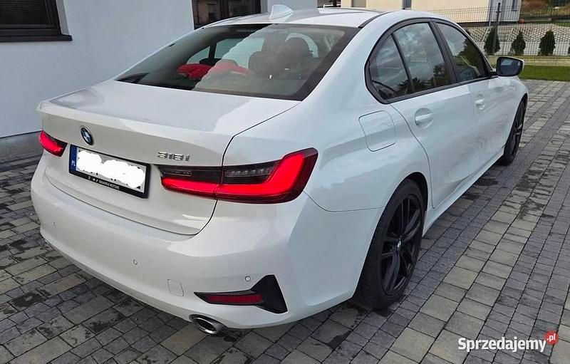 Używany BMW 318 156 KM (114 kW) 2022 Biały Sedan/Limuzyna