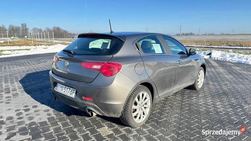 Używany Alfa Romeo Giulietta 170 KM (125 kW) 2013 Szary Hatchback