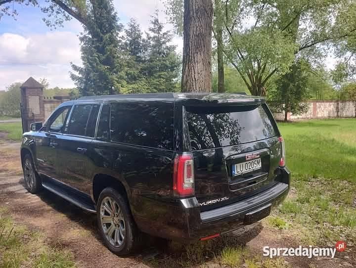 Używany GMC Yukon 2015 Czarny Sedan/Limuzyna