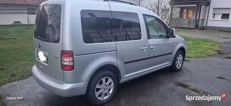 Szary Używany 2013 VW Caddy Minivan | 27 900 zł (Super Cena) - Obraz 1/4