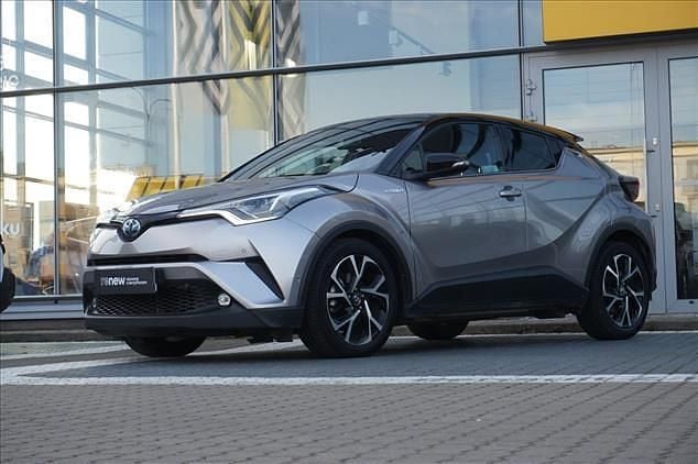 Szary Używany 2018 Toyota C-HR SUV | 74 500 zł - Obraz 1/4