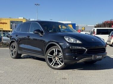 Czarny Używany 2013 Porsche Cayenne Edition SUV | 84 700 zł - Obraz 1/4