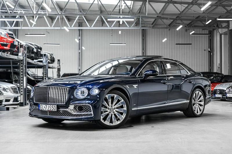 Niebieski Używany 2020 Bentley Flying Spur Sedan/Limuzyna | 1 099 000 zł - Obraz 1/4