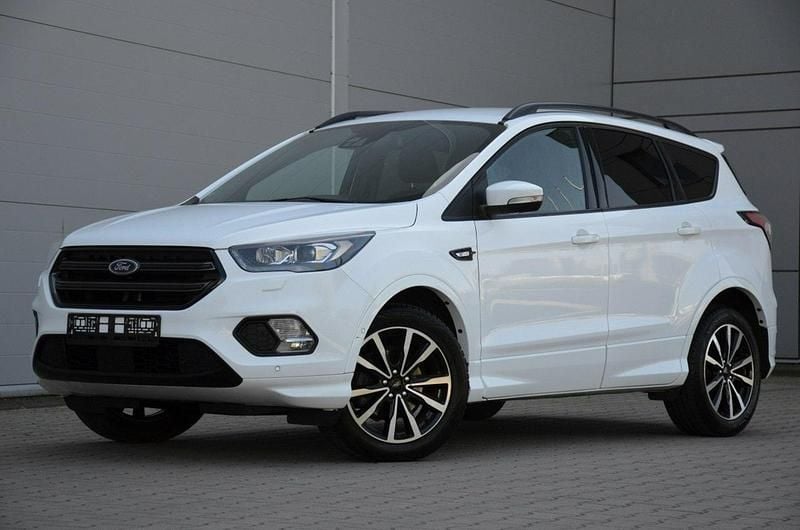 Używany Ford Kuga 120 KM (88 kW) 2019 Biały SUV