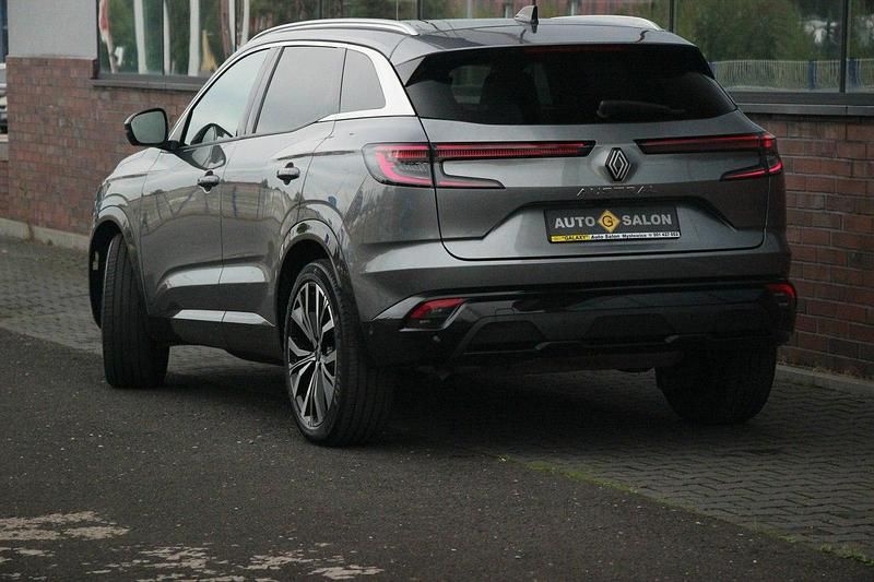 Używany Renault Austral 158 KM (116 kW) 2023 Szary (metalik, perła) SUV