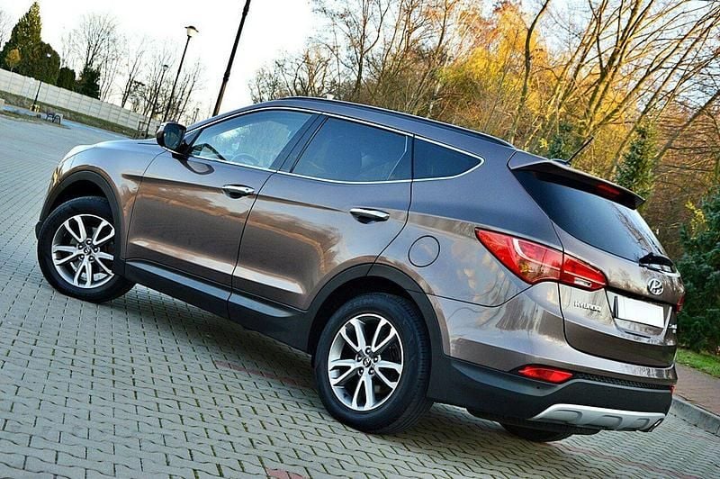 Używany Hyundai Santa Fe 150 KM (110 kW) 2013 Brązowobeżowy SUV