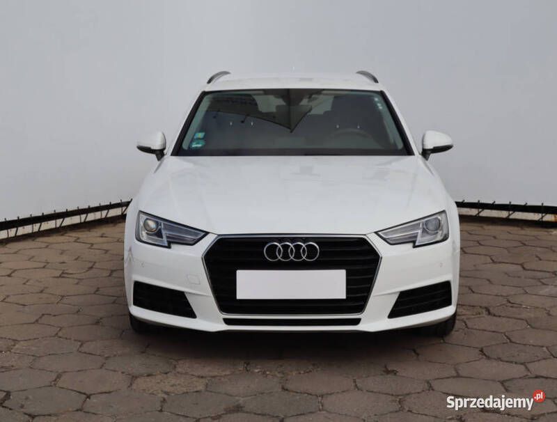 Biały Używany 2017 Audi A4 Kombi | 62 999 zł (Dobra cena) - Obraz 1/4