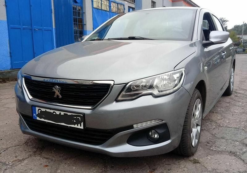Srebrny Używany 2017 Peugeot 301 Sedan/Limuzyna | 24 500 zł (Uczciwa cena) - Obraz 1/4
