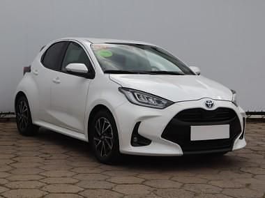 Biały Używany 2023 Toyota Yaris Hatchback | 85 999 zł (Dość drogi) - Obraz 1/4