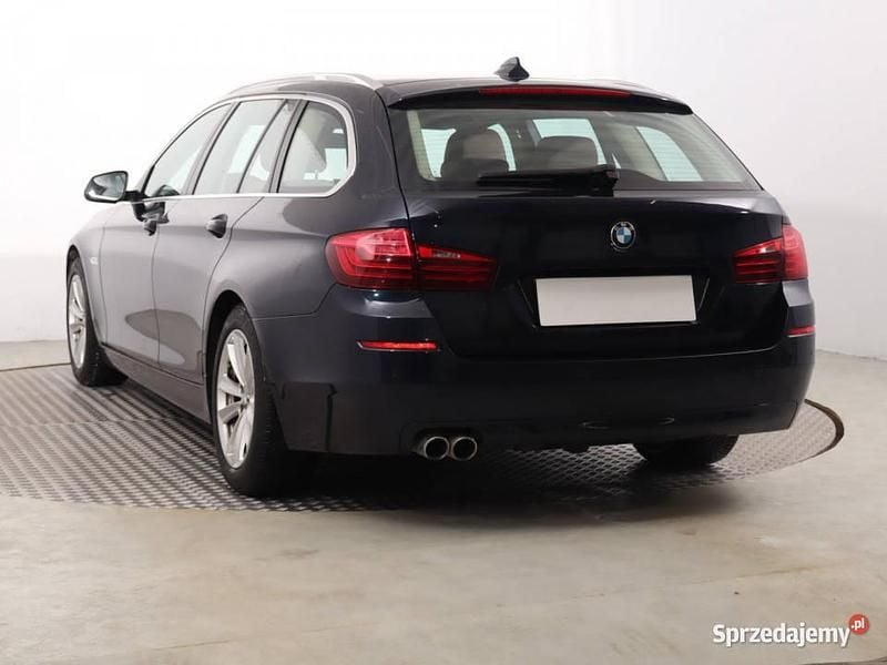 Używany BMW 520 2014 Niebieski Kombi