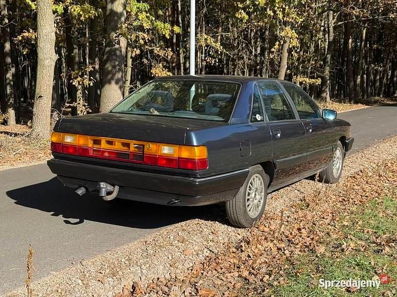 Używany Audi 200 1989 Granatowy Sedan/Limuzyna
