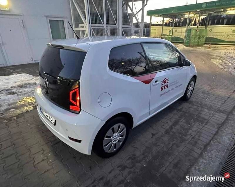 Używany VW up! 60 KM (44 kW) 2020 Biały Hatchback