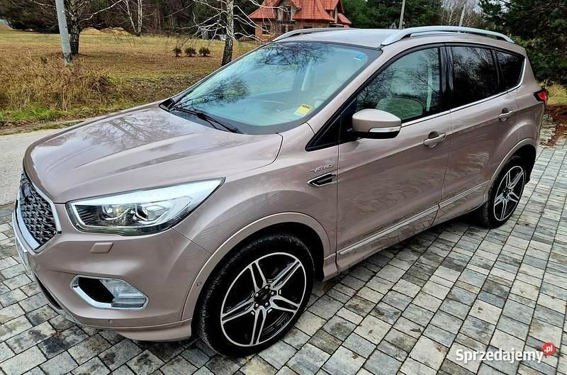Używany 2017 Ford Kuga Vignale SUV | 67 900 zł (Dość drogi) - Obraz 1/4