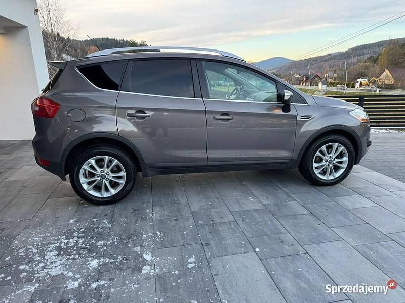 Używany 2012 Ford Kuga SUV | 41 000 zł (Uczciwa cena) - Obraz 1/4