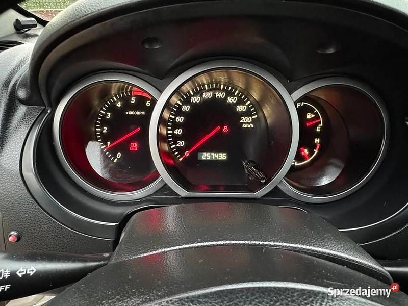 Używany 2006 Suzuki Grand Vitara SUV | 16 900 zł (Uczciwa cena) - Obraz 1/4