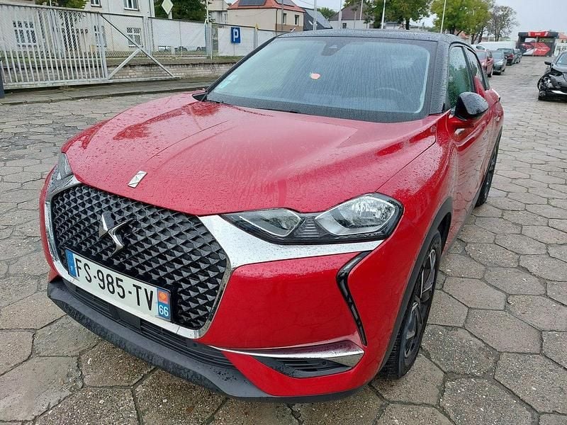 Czerwony Używany 2019 DS Automobiles DS3 Crossback SUV | 28 900 zł - Obraz 1/4