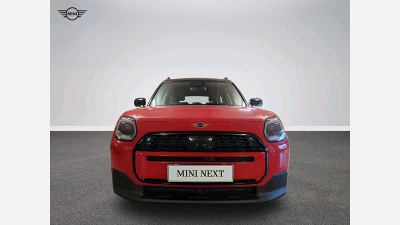 Używany Mini Countryman 150 KM (110 kW) 2024 Chili red ii SUV