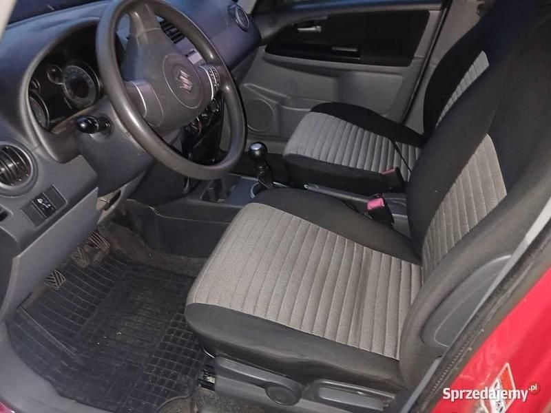 Używany Suzuki SX4 120 KM (88 kW) 2014