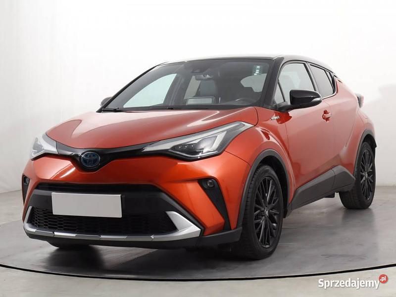 Używany Toyota C-HR 184 KM (135 kW) 2020 Pomarańczowy SUV
