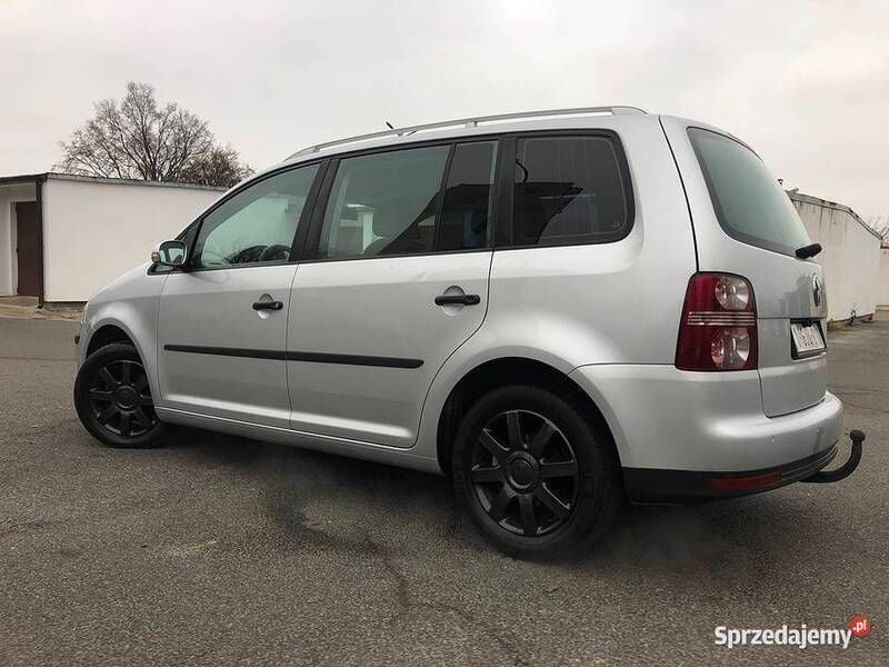 Używany VW Touran 140 KM (102 kW) 2007 Minivan