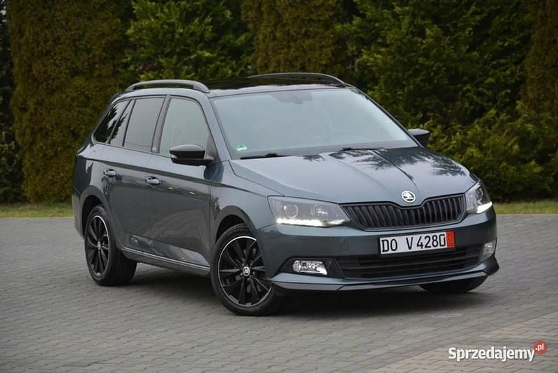 Szary Używany 2017 Skoda Fabia Monte Carlo Hatchback | 36 900 zł (Dobra cena) - Obraz 1/4