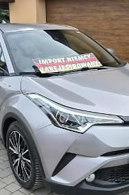 Używany Toyota C-HR Team 122 KM (89 kW) 2018 Inny (metalik) SUV