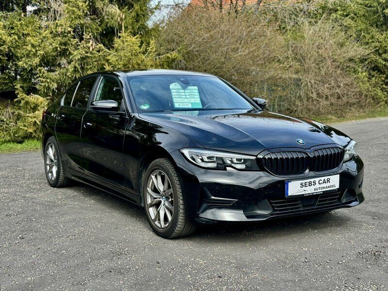 Czarny Używany 2019 BMW 320 Sedan/Limuzyna | 91 000 zł (Uczciwa cena) - Obraz 1/4