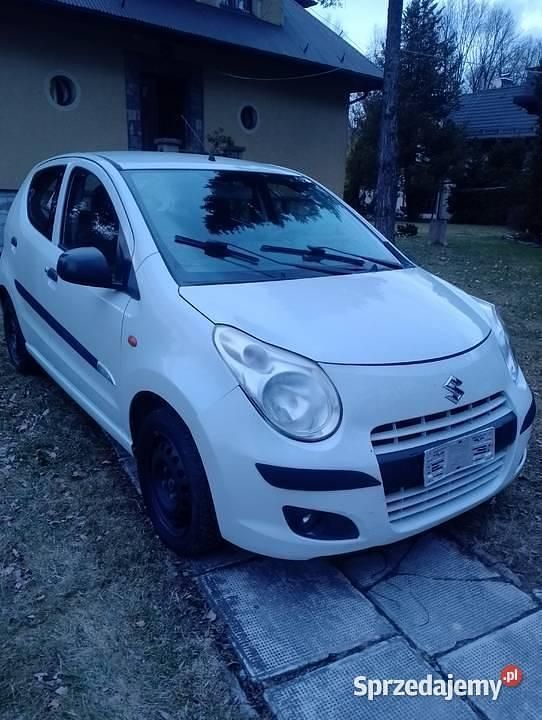 Biały Używany 2011 Suzuki Alto Hatchback | 11 500 zł (Uczciwa cena) - Obraz 1/4