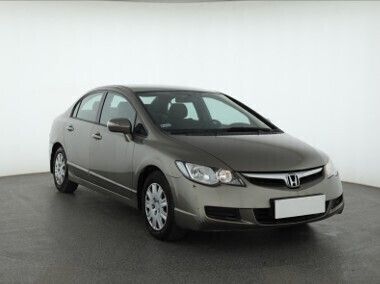 Szary Używany 2006 Honda Civic Sedan/Limuzyna | 14 499 zł (Uczciwa cena) - Obraz 1/4