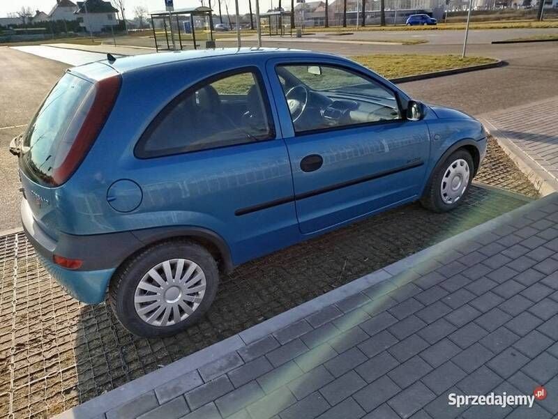 Używany Opel Corsa 75 KM (55 kW) 2001 Hatchback