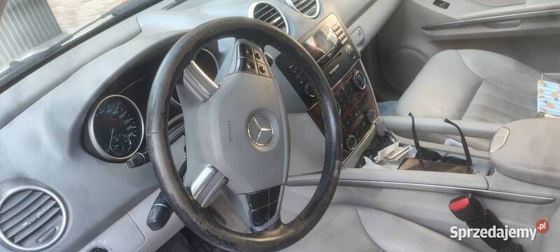 Używany 2007 Mercedes ML320 SUV | 28 900 zł (Uczciwa cena) - Obraz 1/4