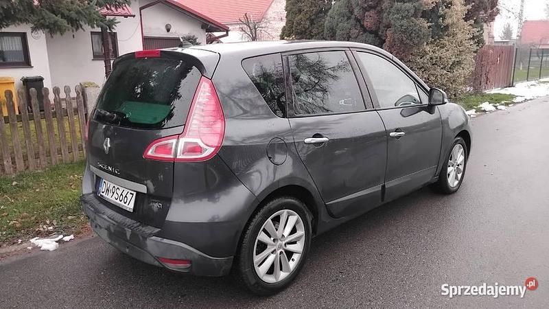 Grafitowy Używany 2009 Renault Scénic III Minivan | 16 900 zł (Uczciwa cena) - Obraz 1/4