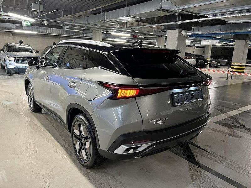 Nowe Omoda 5 224 KM (164 kW) 2025 Srebrny SUV