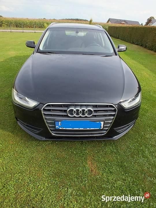 Czarny Używany 2015 Audi A4 Kombi | 42 000 zł (Dobra cena) - Obraz 1/4