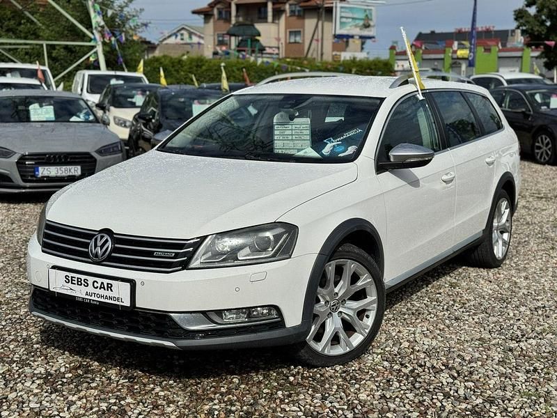 Biały (metalik) Używany 2012 VW Passat Alltrack Kombi | 37 900 zł (Dość drogi) - Obraz 1/4
