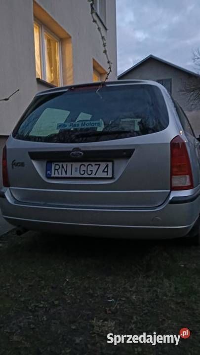 Używany Ford Focus 2004 Szary Kombi