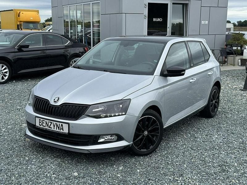Srebrny (metalik) Używany 2017 Skoda Fabia Hatchback | 44 900 zł (Uczciwa cena) - Obraz 1/4