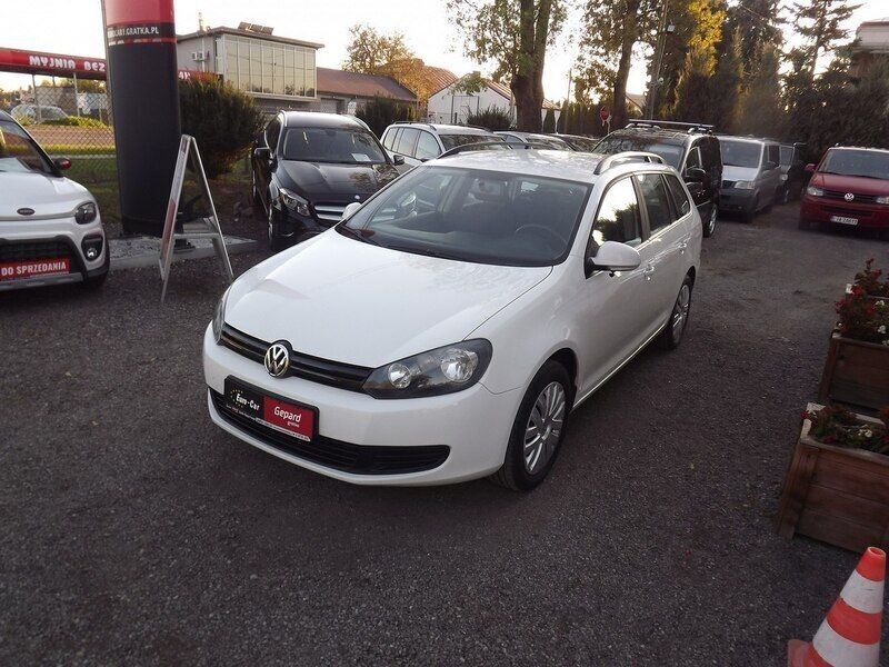 Biały (metalik) Używany 2012 VW Golf VII Kombi | 21 900 zł (Drogi) - Obraz 1/4