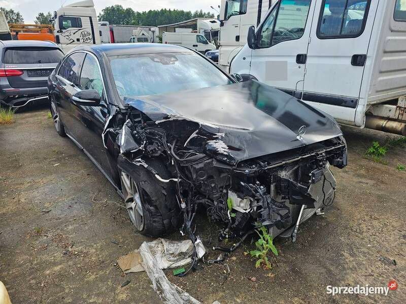 Używany 2017 Mercedes S560 Sedan/Limuzyna | 96 000 zł - Obraz 1/4