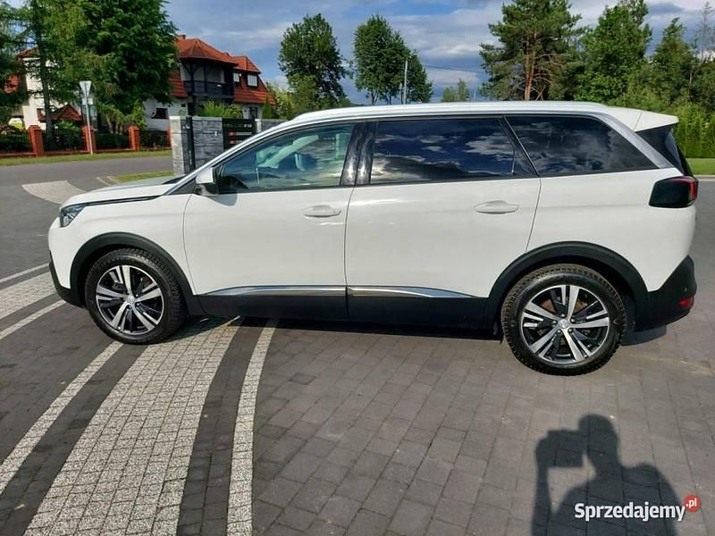 Biały Używany 2020 Peugeot 5008 GT-line Minivan | 81 600 zł (Uczciwa cena) - Obraz 1/4