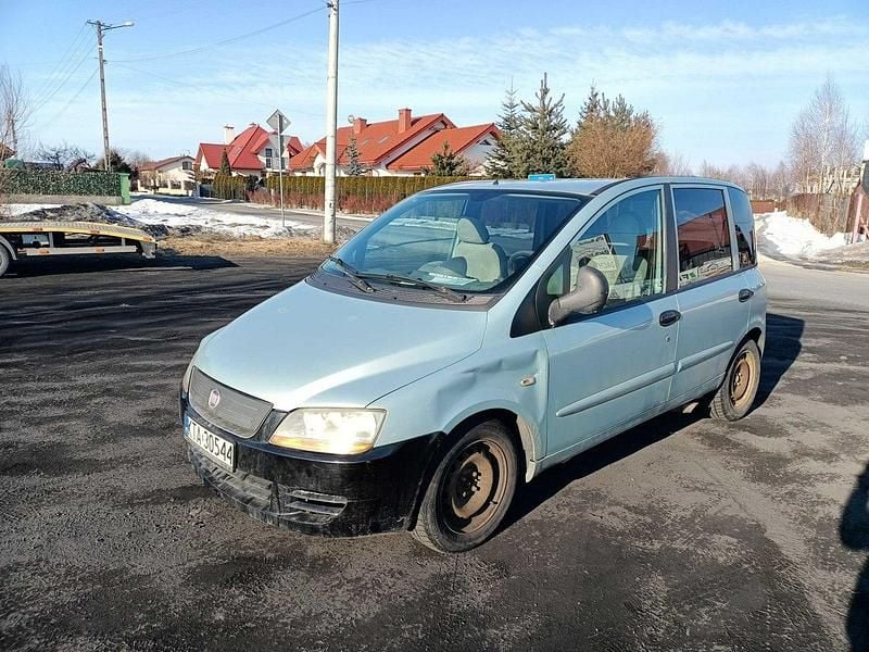 Używany Fiat Multipla 120 KM (88 kW) 2005 Srebrny Minivan