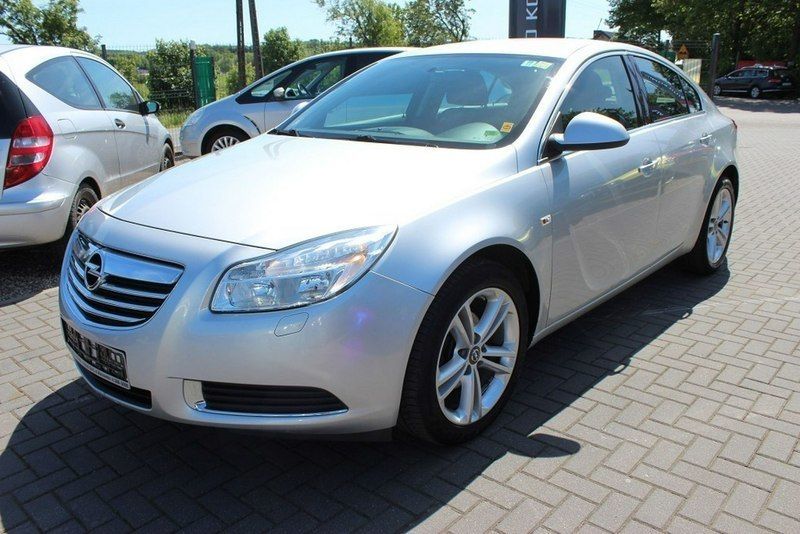 Srebrny Używany 2008 Opel Insignia Hatchback | 25 900 zł (Drogi) - Obraz 1/4