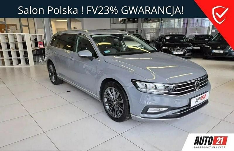 Szary Używany 2022 VW Passat Kombi | 87 900 zł (Dość drogi) - Obraz 1/4
