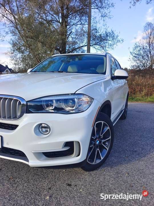 Biały Używany 2016 BMW 118 Hatchback | 114 900 zł - Obraz 1/4