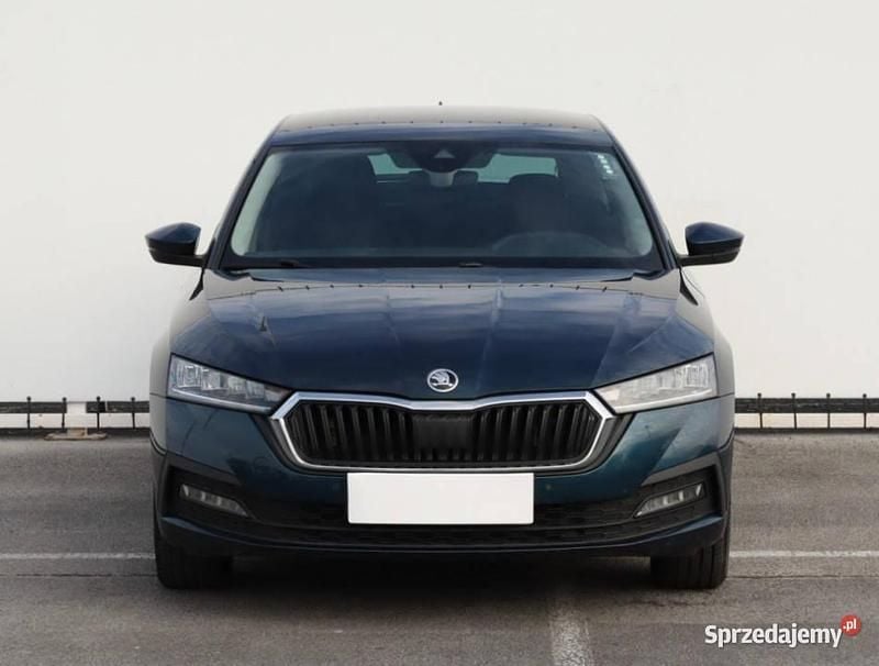 Niebieski Używany 2020 Skoda Octavia Hatchback | 61 999 zł (Uczciwa cena) - Obraz 1/4