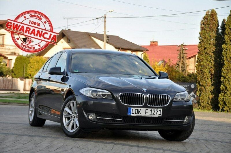 Szary (metalik) Używany 2012 BMW 530 Sedan/Limuzyna | 53 900 zł (Uczciwa cena) - Obraz 1/4