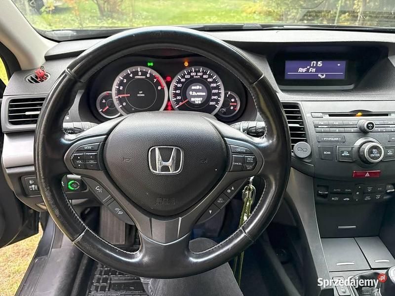 Używany Honda Accord 156 KM (114 kW) 2012