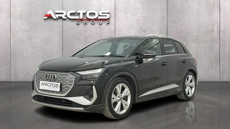 Czarny Używany 2022 Audi Q4 e-tron SUV | 134 900 zł - Obraz 1/4